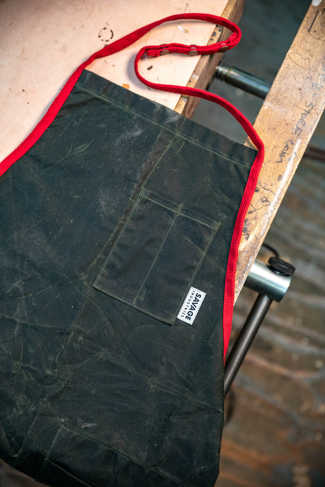 Savage Industries ASA TWO Apron